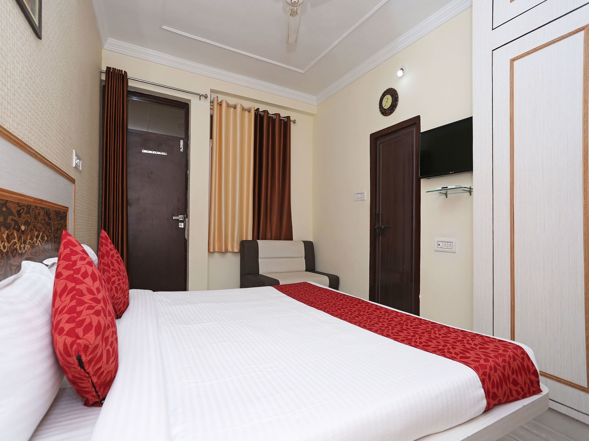 Oyo 10104 Radhika Resort Kota  Esterno foto
